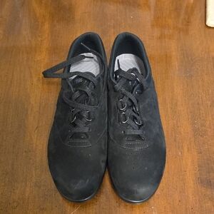 SAS Black Suede Lace-Up Oxford Sneakers
